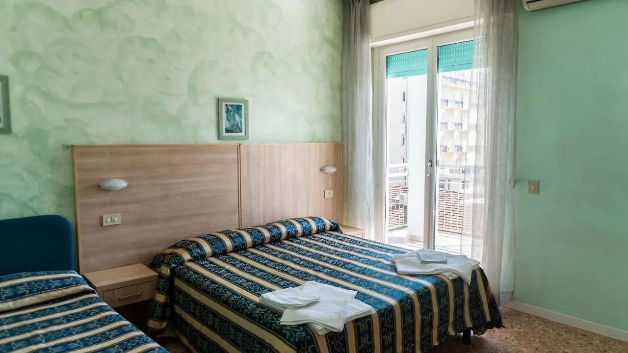 ***  Hotel Bahamas Lido Di Savio İtalya
