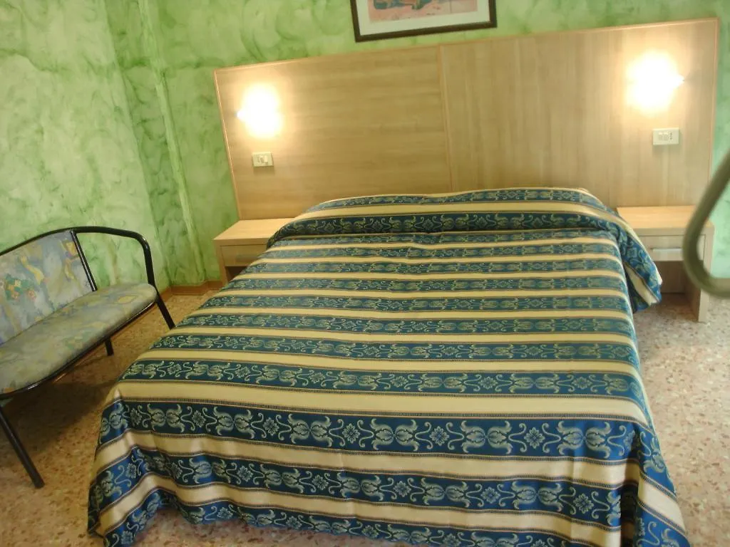 Hotel Bahamas Lido Di Savio